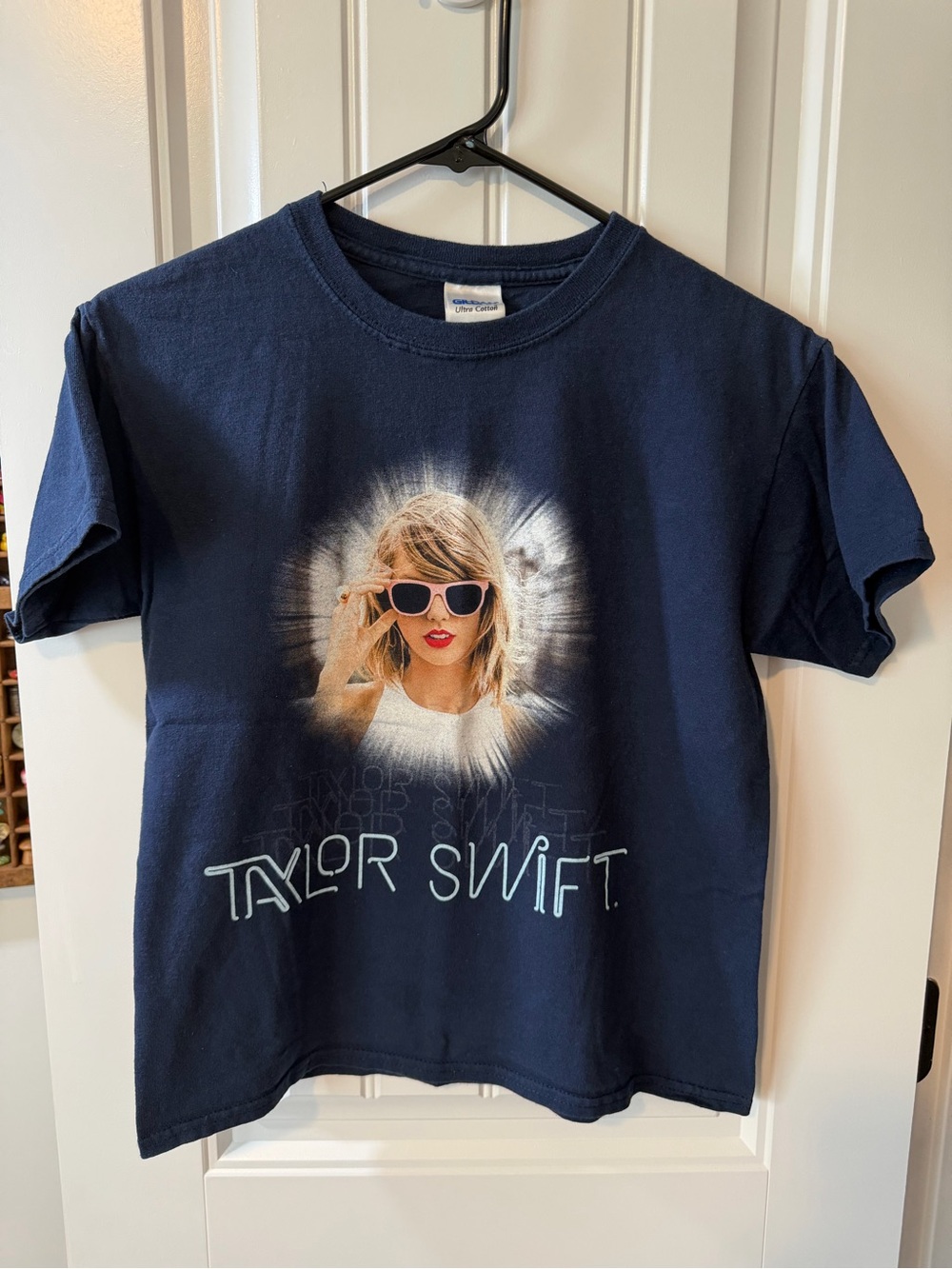 Taylor Swift 1989 World Tour Concert T-shirt -Youth M